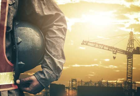 What are the Advantages of Renting Equipment
