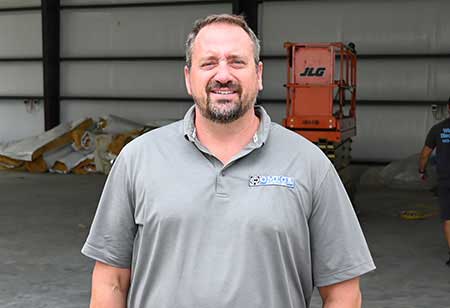 Omega Contracting: Balancing Cost-Effective and Aesthetic Value in Metal Buildings